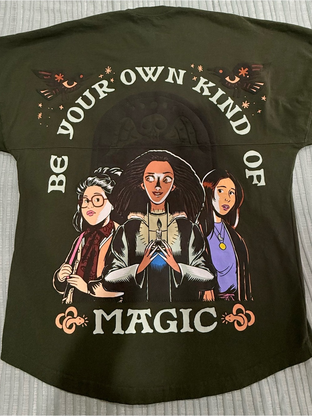 Disney Parks Hocus Pocus 2 Sanderson Sisters Spirit Jersey Size Medium Unisex